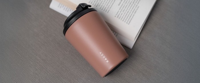 Prezent dla mamy, która pije kawę